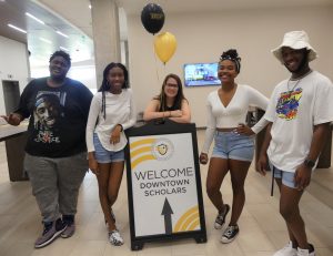 DSI Students Move-In